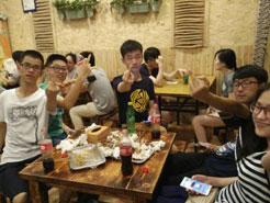 柳城烧烤加盟,学烧烤技术,开烧烤店多少钱疯狂烤翅加盟